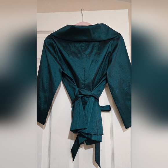 Formal wrap top - Picture 3 of 3